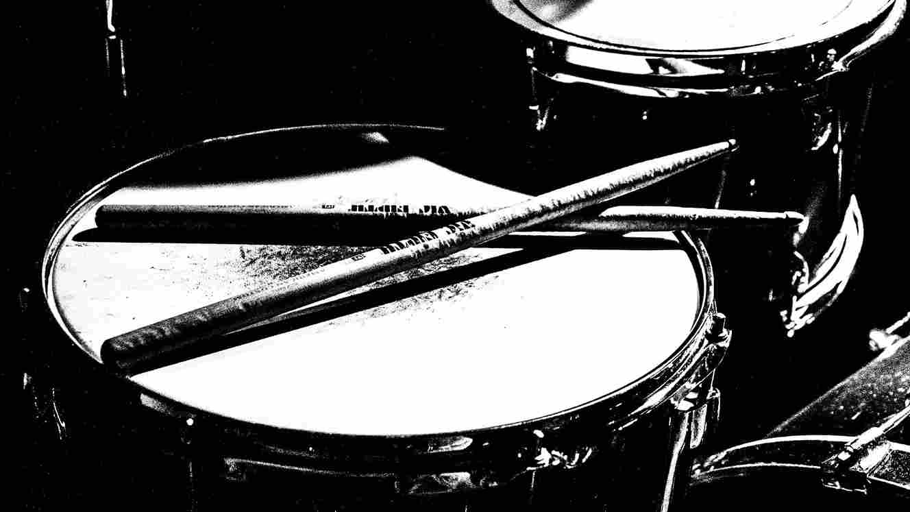 The snare drum instrument